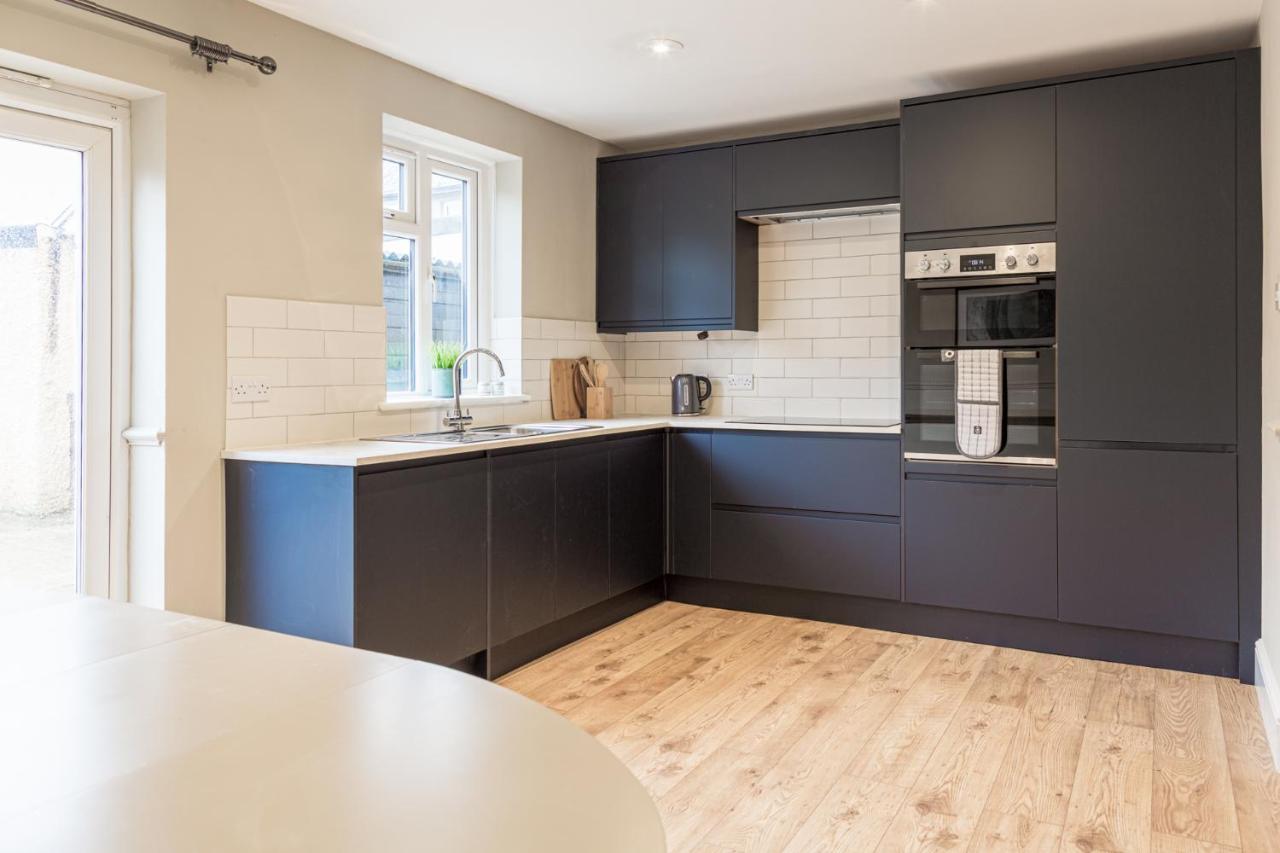 Comfortable 5-bedroom House In